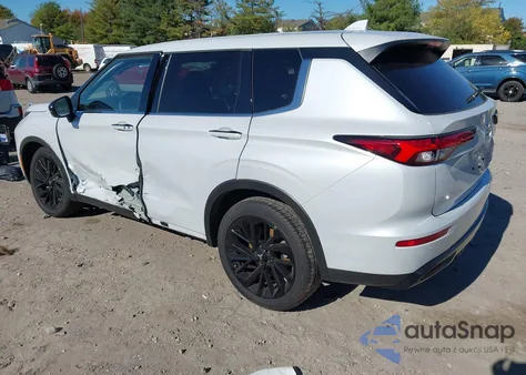 2024 Mitsubishi Outlander Se Black Edition W/Pano Roof z USA, uszkodzony, nr VIN JA4J4VA89RZ066401
